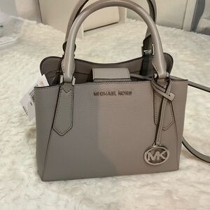 Michael Kors Pearl Grey Kimberly bag
